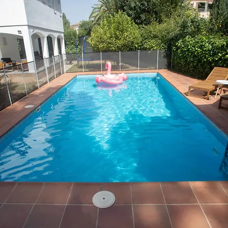 Holiday home Gran Con Piscina *