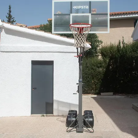 Holiday home Gran Con Piscina *