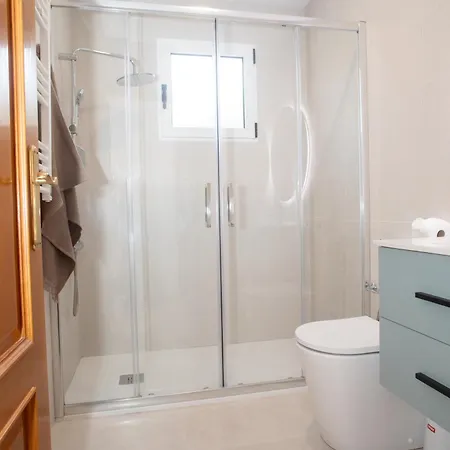 Gran Con Piscina Holiday home *
